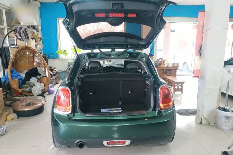Used MINI 2016 1.2T ONE Pioneer Edition Trunk