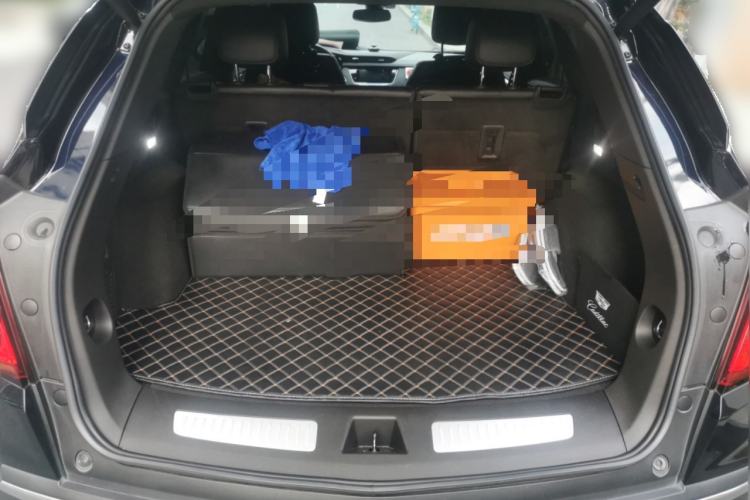 Used Cadillac XT5 2021 2.0T Four-Wheel Drive Luxury Version Trunk