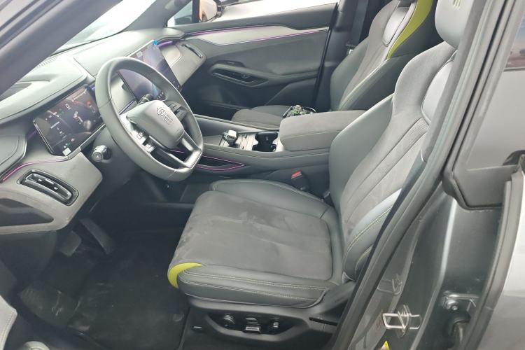 Used BYD Song L EV 2025 Intelligent Driving Version 602 km Range LiDAR-equipped All-Wheel-Drive Type