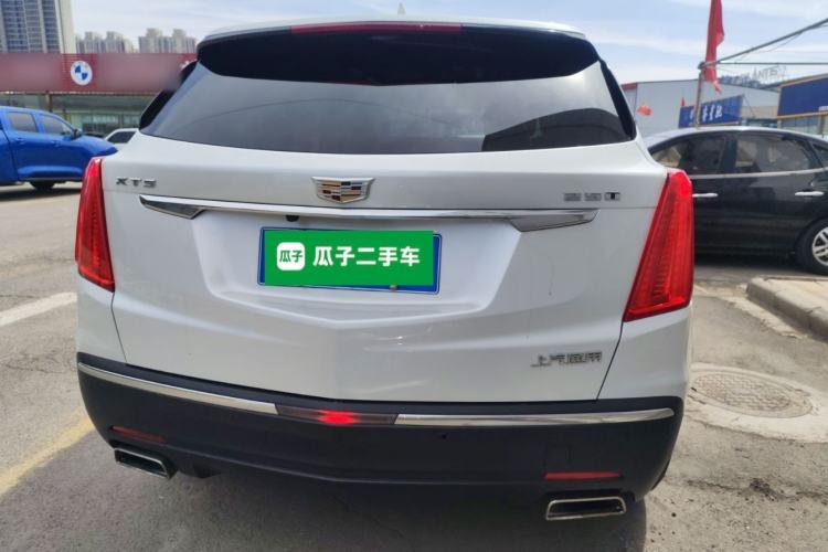 Used Cadillac XT5 2018 25T Luxury Model Rear