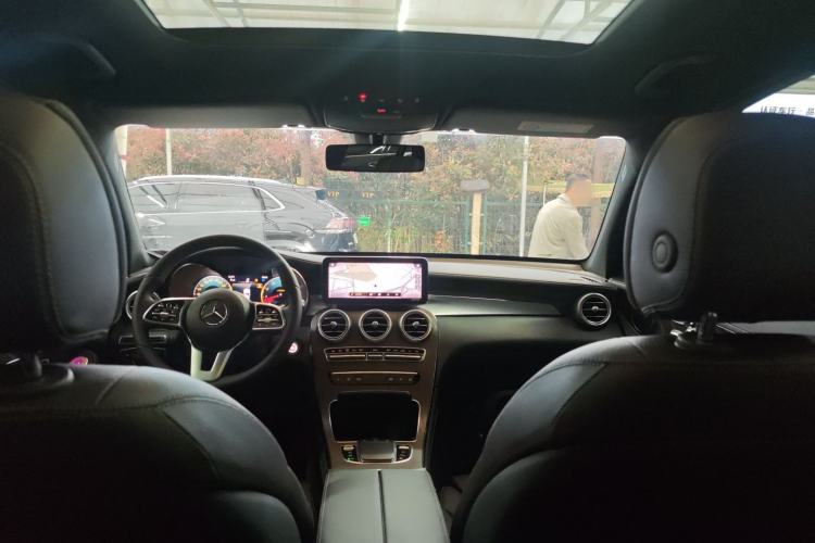 Used Mercedes-Benz GLC 2020 Facelift GLC 260 L 4MATIC Luxury Edition Headliner