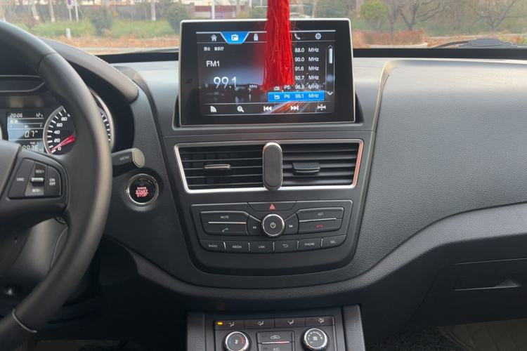 Used Bestune X40 2018 Internet Celebrity Edition 1.6L Automatic Luxury Version