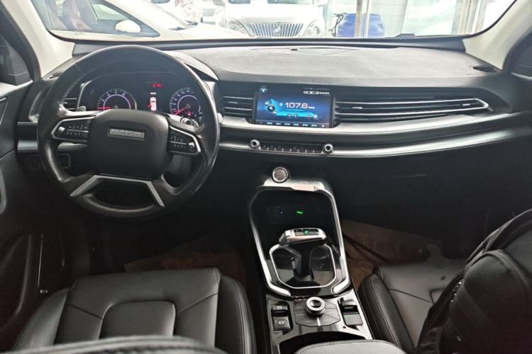Used Haval H6 2017 Red-Label 1.3T Automatic Two-Wheel Drive ZhiShang Model
