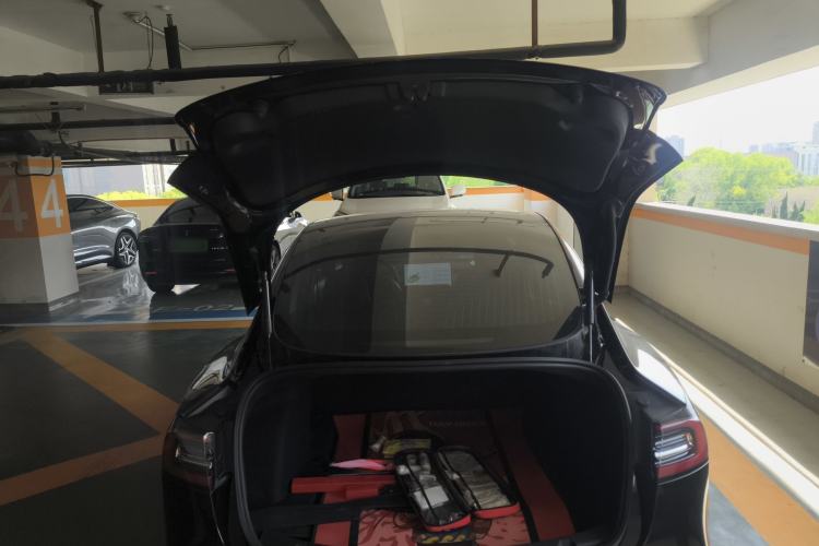 Used Tesla Model 3 2020 Long-Range Rear-Wheel-Drive Version Trunk