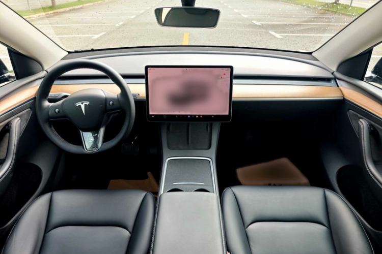 Used Tesla Model Y 2022 Rear-Wheel-Drive Version