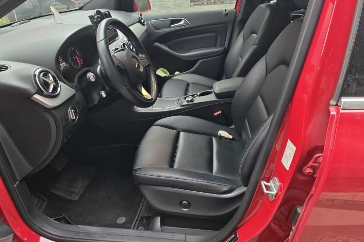 Used Mercedes-Benz B-Class 2015 B 200 Fashion Model