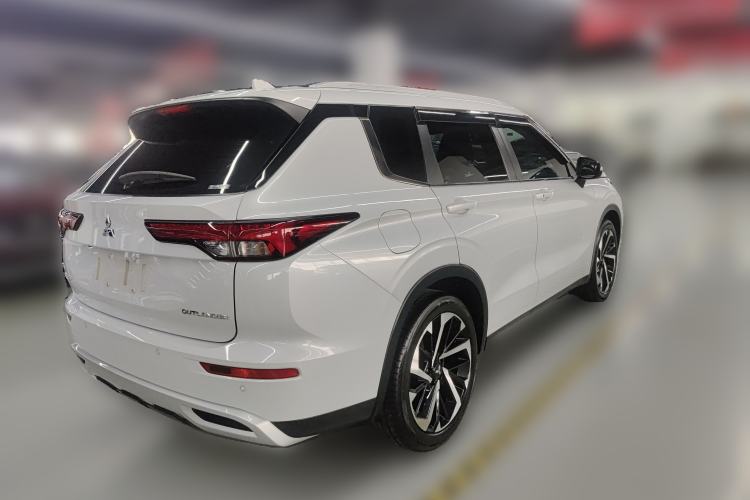 Used Mitsubishi Outlander 2023 1.5T CVT Four-Wheel Drive Prestige Edition 7 Seats Rear Right 45 Deg