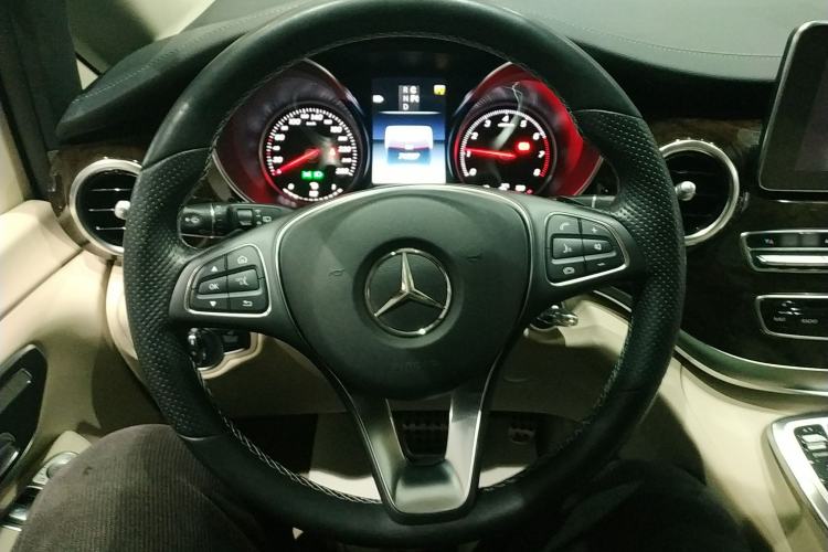 Used Mercedes-Benz V-Class 2017 V 260 Prestige Edition
