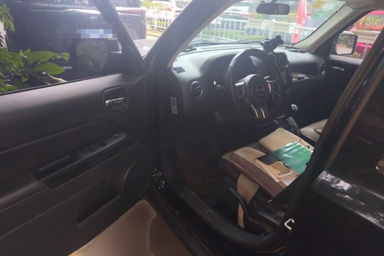 Used Jeep Patriot 2015 2.4L Sport Edition