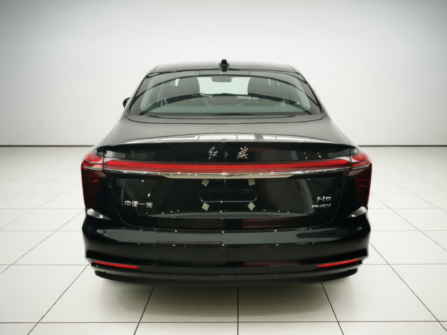 Hongqi H5 PHEV 2025 130 Super Hybrid Version — снимка 5