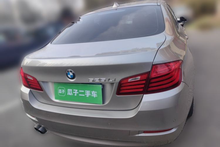 Used BMW 5 Series 2014 525Li Leading Model
