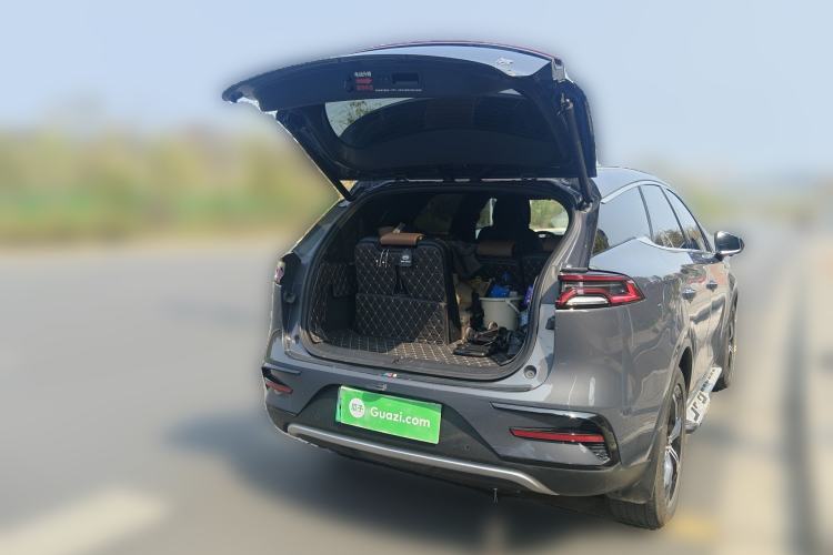 Used BYD Tang New Energy 2021 DM-i 112KM Prestige Model Trunk