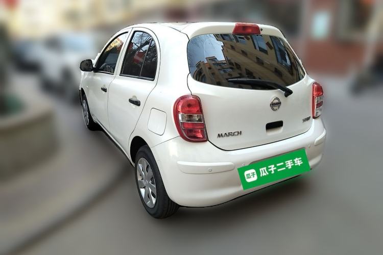 Used Nissan March 2010 1.5L Automatic Easy-Style Version