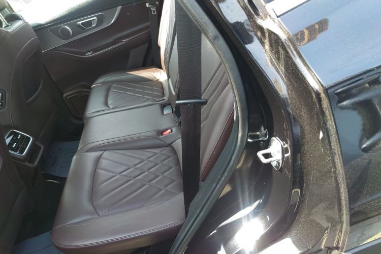 Used Chery Tiggo 8 PRO 2022 390T Two-Wheel Drive Vast Edition 5 Seats