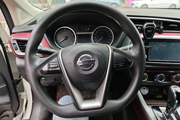 Used Nissan Lannia 2016 1.6L CVT Smart Cool Edition
