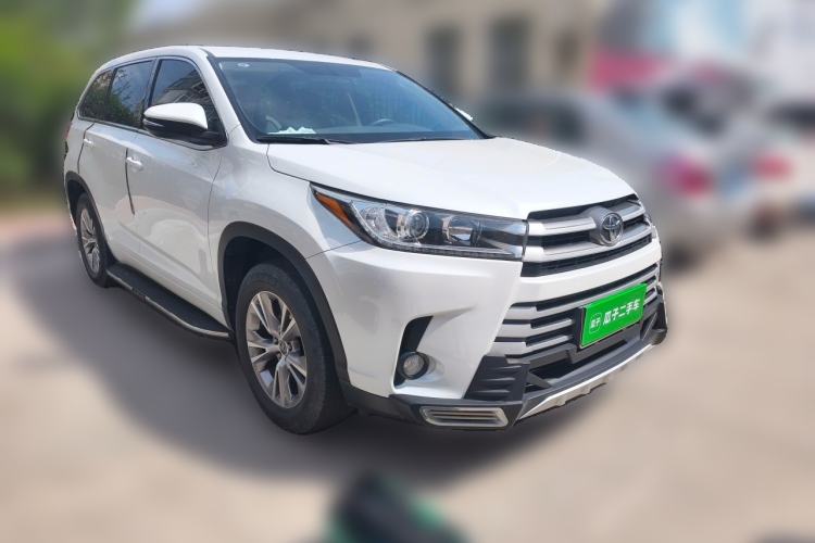 Used Toyota Highlander 2021 2.0T Two-Wheel Drive Elite Version 7-Seater
