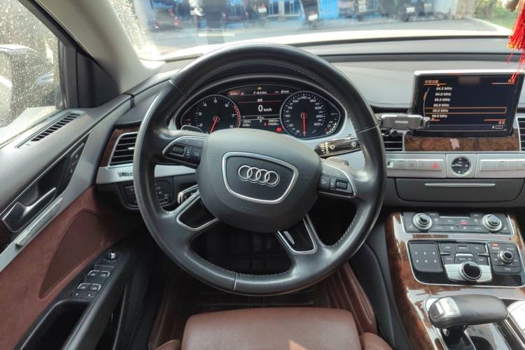 Used Audi A8 2014 A8L 45 TFSI quattro Comfort model Steering Wheel
