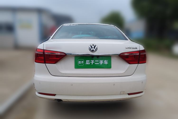 Used Volkswagen Lavida 2013 Restyled Classic 1.6L Automatic Comfort Edition
