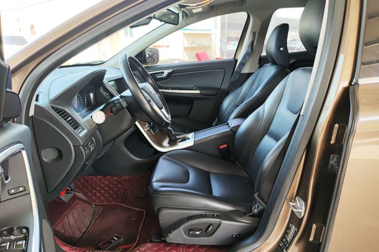 Used Volvo XC60 2016 T5 Smart Upgrade Model