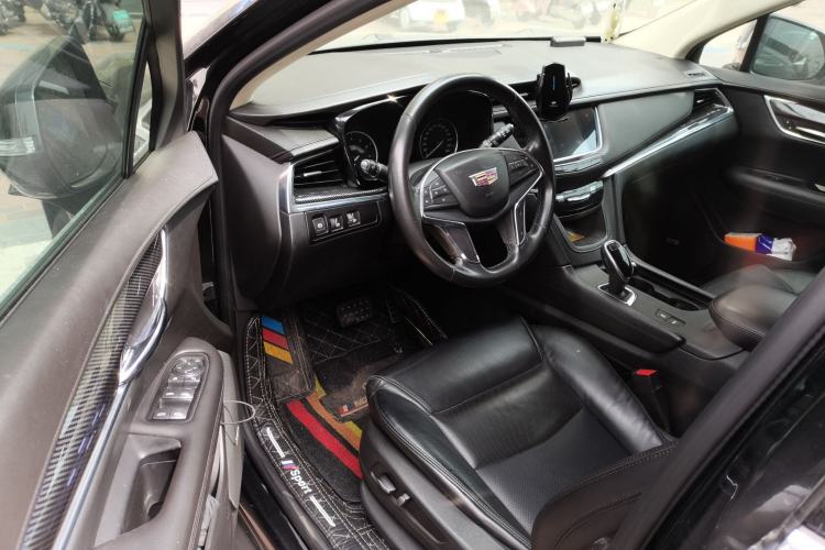 Used Cadillac XT5 2018 25T Luxury Model