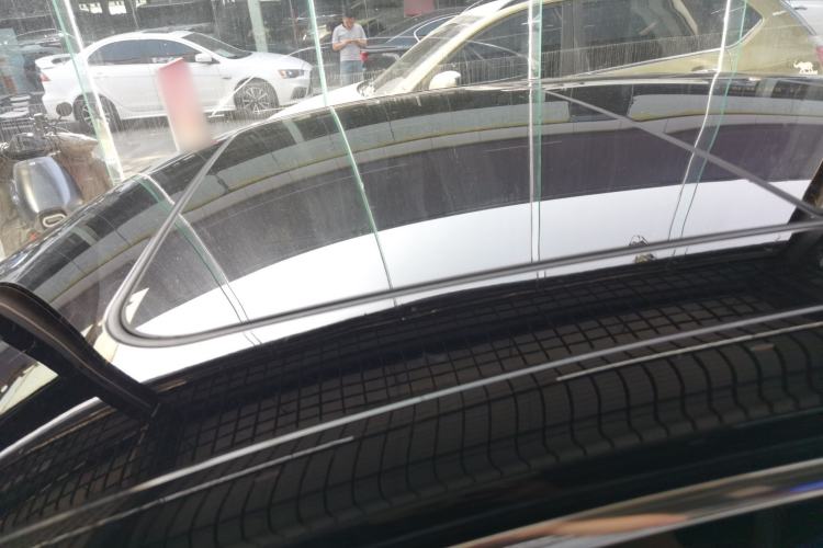 Used Hongqi H9 2020 2.0T Smart Connect Flagship Edition Roof