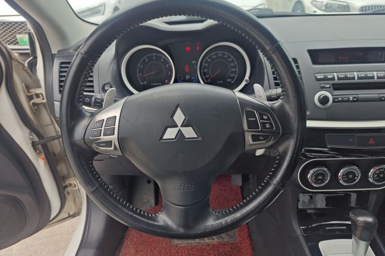 Used Mitsubishi Lancer EX 2012 Xiali Edition 2.0L CVT Flagship Model
