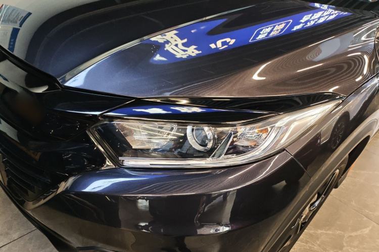 Used Honda Vezel 2022 1.5L CVT Phantom Night Pioneer Edition
