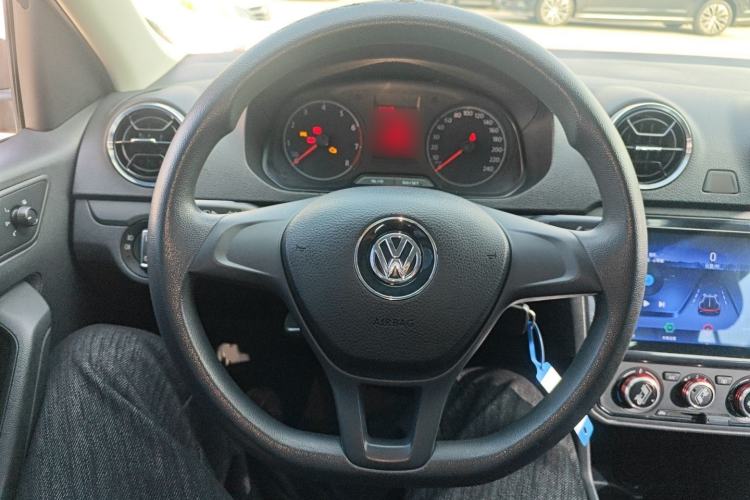 Used Volkswagen Jetta 2017 1.5L Manual Fashion Edition
