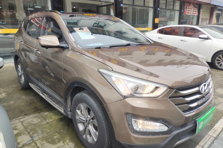 Used Hyundai Santa Fe 2013 2.4L Automatic Two-Wheel Drive Smart Version