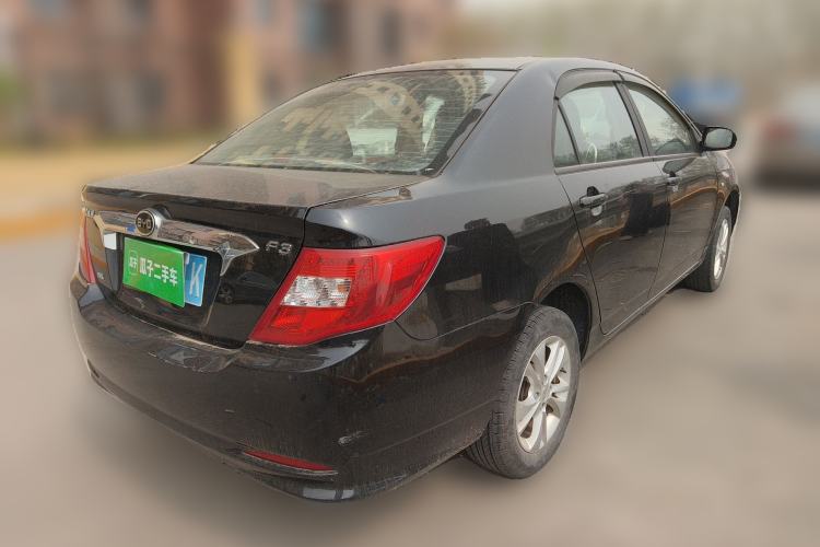 Used BYD F3 2015 Energy-Saving Edition 1.5L Manual Luxury Model