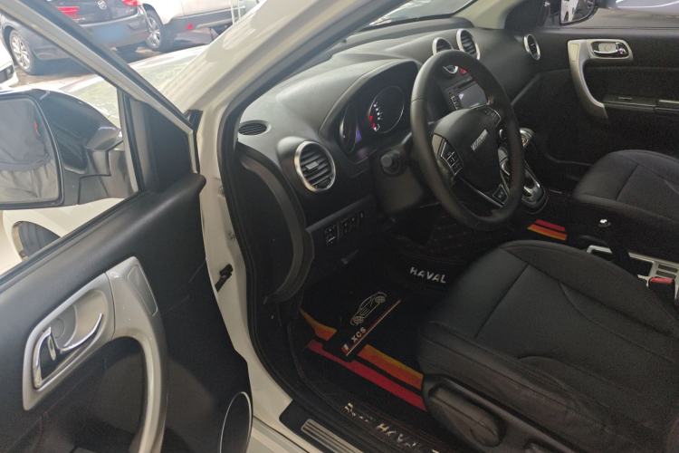 Used Haval H6 2016 Upgraded Model 1.5T Automatic Two-Wheel Drive Elite Version Driver Seat