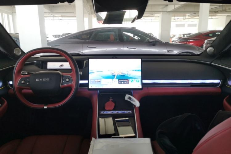 Used EXEED Star Era ES 2025 Extended-Range Max Urban Assisted Driving
