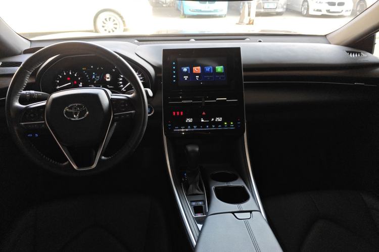 Used Toyota Avalon 2023 2.0L Premium Edition