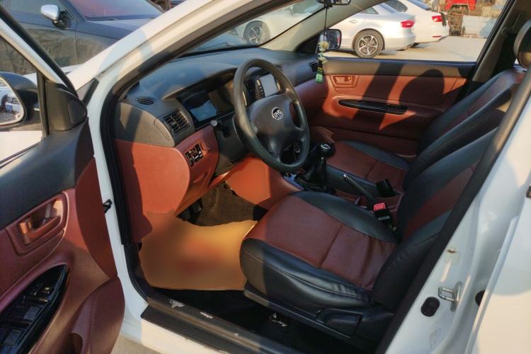 Used BYD F3 2012 Energy-Saving Model 1.5L Manual Comfort Version Left Front Seat