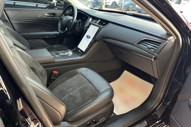 Used Ford Taurus 2019 EcoBoost 245 Comfort Edition
