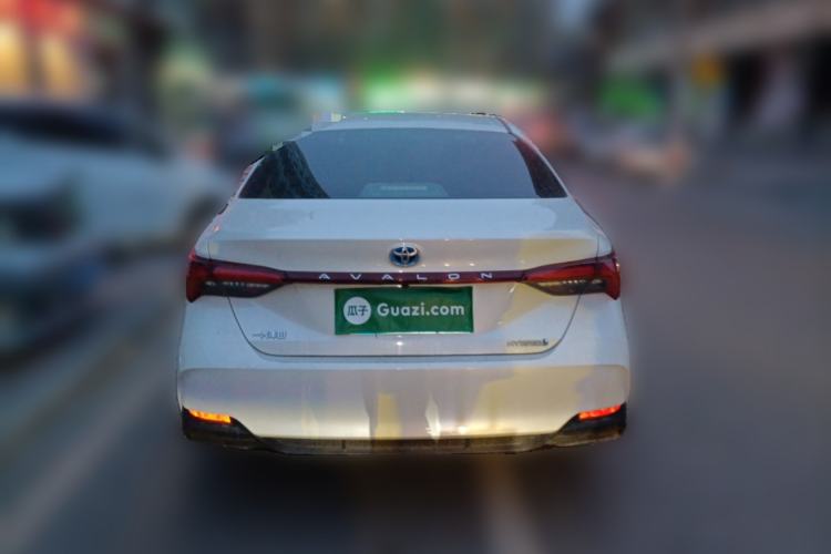 Used Toyota Avalon 2019 Dual-Engine 2.5L Luxury Edition China VI Standard Rear