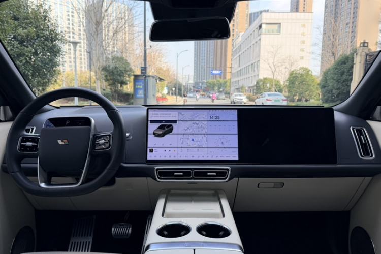 Used Li Auto L9 2023 Pro Model
