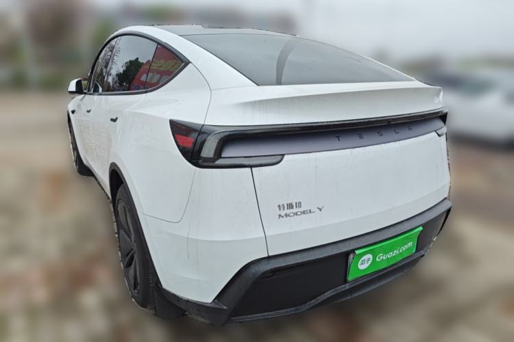 Used Tesla Model Y 2025 Rear-Wheel-Drive Version
