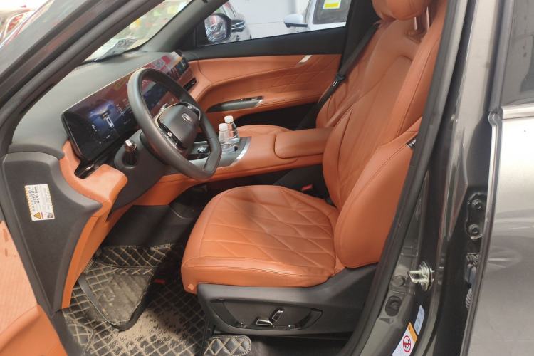 Used CHANGAN CS75 PLUS 2025 4th Generation 1.5T New Blue Whale Smart Luxury Edition Left Front Seat