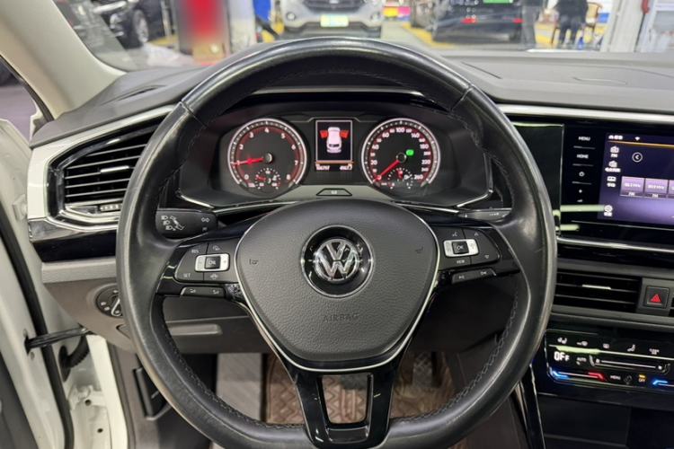 Used Volkswagen Tayron 2020 330TSI Two-Wheel Drive Luxury Smart Connectivity Version