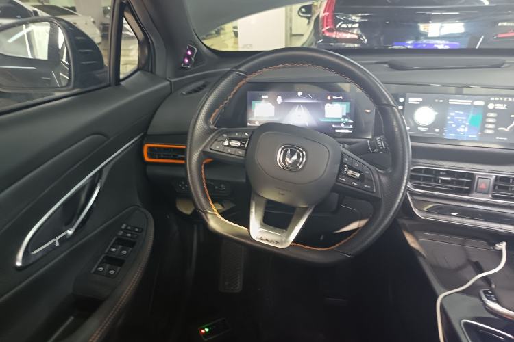 Used Changan UNI-T 2022 1.5T Prestige Version
