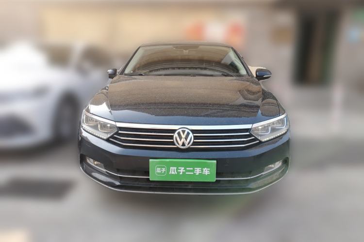 Used Volkswagen Magotan 2018 380TSI DSG Luxury Model Front