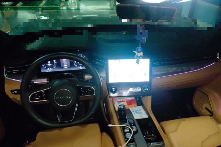 Used Lynk & Co 09 2024 2.0T Four-Wheel Drive Sport Edition Five Seats Center Console