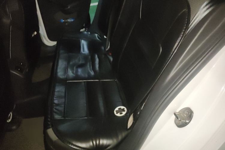 Used Volkswagen Golf 2016 1.6L Automatic Comfort Model Left Rear Seat