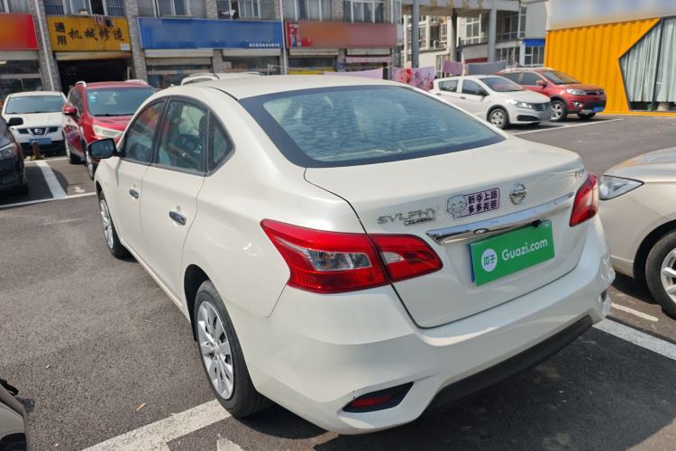 Used Nissan Sylphy 2021 Classic 1.6XE CVT Comfort Edition Exterior 2