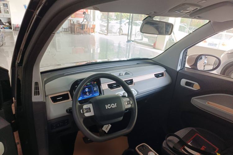 Used Chery New Energy QQ Ice Cream 2022 170km Sundae Phosphate Lithium-Ion