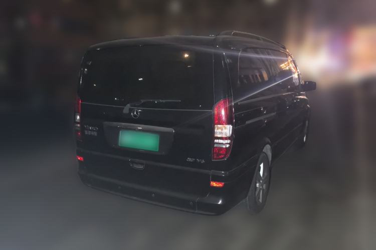 Used Mercedes-Benz Viano 2015 3.0L Partner Edition
