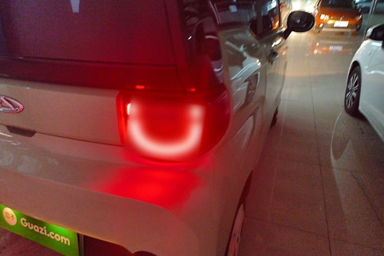 Used Chery QQ Ice Cream 2022 170km Sundae Phosphate Lithium-Ion