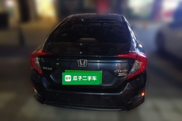 Used Honda Civic 2016 220TURBO CVT Luxury Edition
