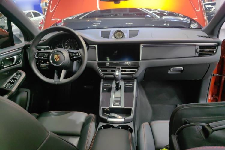 Used Porsche Macan 2022 Macan 2.0T